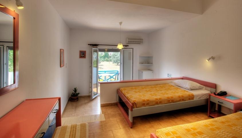 Armonia Hotel Matala  Ruang foto